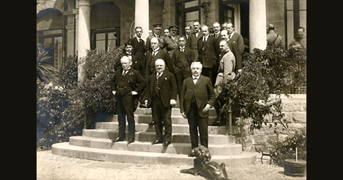 Delegates photographed at the Genoa conference, 1922.